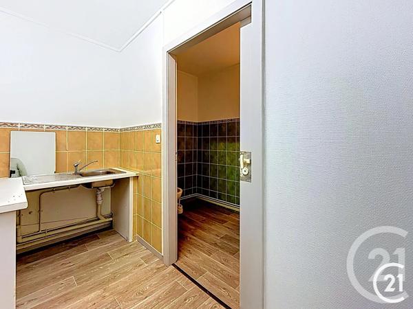 à vendre  106,63 m 2   MONTBELIARD  - 25