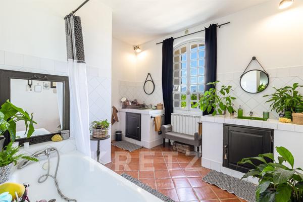 Bastide Provençale de 345m2 avec vue Mont Ventoux - Mazan