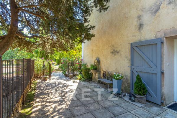 Bastide Provençale de 345m2 avec vue Mont Ventoux - Mazan