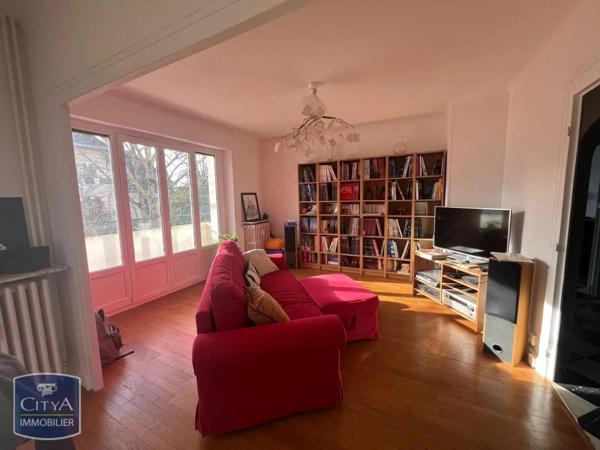 Appartement à louer 4 pièces 75.95m²