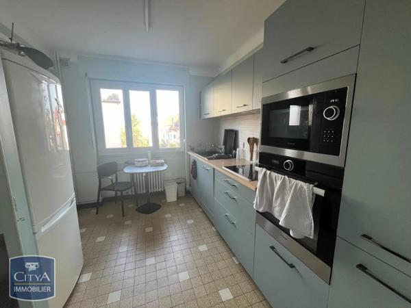 Appartement à louer 4 pièces 75.95m²