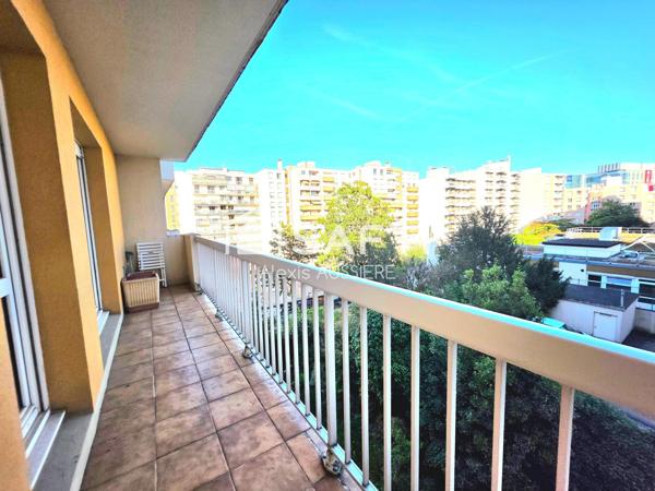 APPARTEMENT 75 M2 + TERRASSSE 8 M2