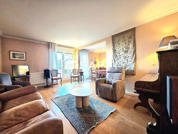 APPARTEMENT 75 M2 + TERRASSSE 8 M2