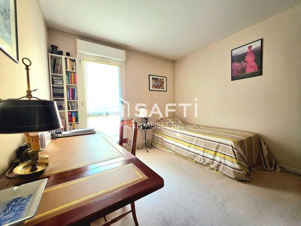 APPARTEMENT 75 M2 + TERRASSSE 8 M2