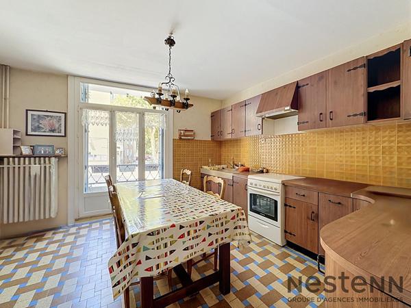 À VENDRE  Maison de village T3 avec grande cave et stationnement pour 2 roues Trets
