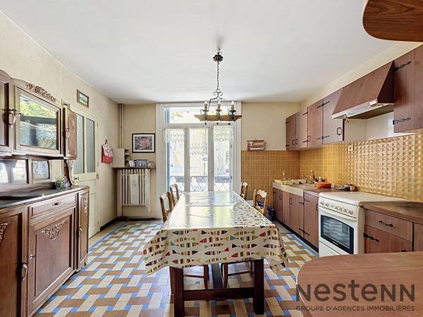 À VENDRE  Maison de village T3 avec grande cave et stationnement pour 2 roues Trets