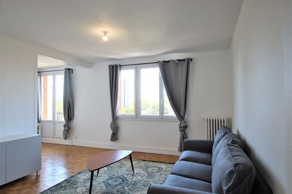 Appartement Aubervilliers 4 pièce(s) 61.45 m2