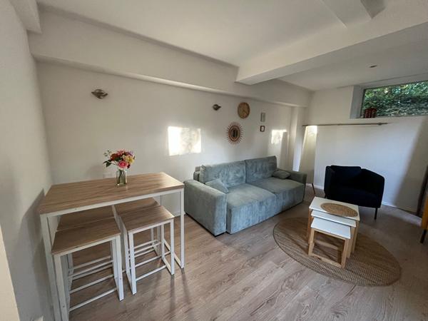 Appartement Nantes T2 BIS de 47 m2 avec terrasses Hippodrome,  
Nantes 44300