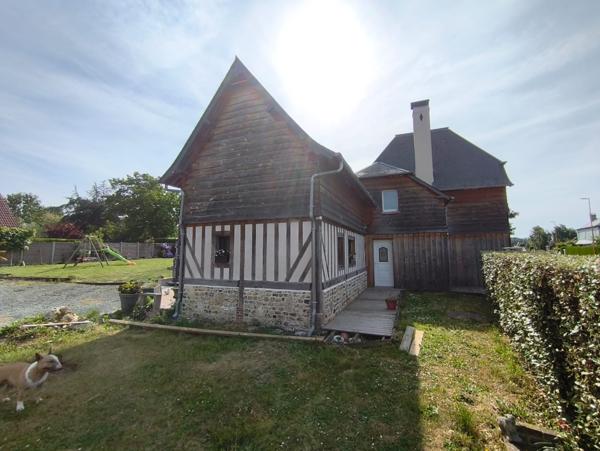Berville-sur-Mer (27210) EXCLUSIVITE !! A 15 MINUTES DE HONFLEUR, SUPERBE NORMANDE RENOVEE A DECOUVRIR TRES VITE !
