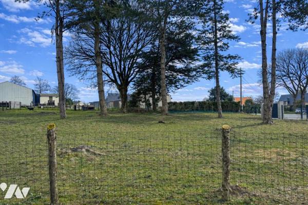 Beau terrain à bâtir de 987 m² à Saint-Gildas-des-Bois 