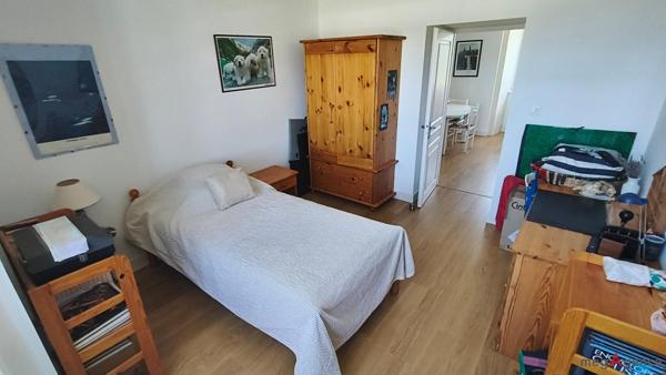 Appartement à Saintes, 17100 - 8 pièces 220m²
