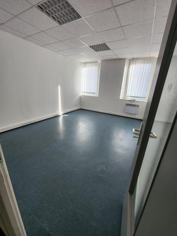 Location bureaux Belfort - 94 m2 - Proche gare et centre commercial