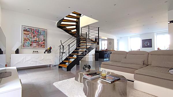 Appartement Le Puy en Velay 191.64 m2  5 chambres + terrasses et garage