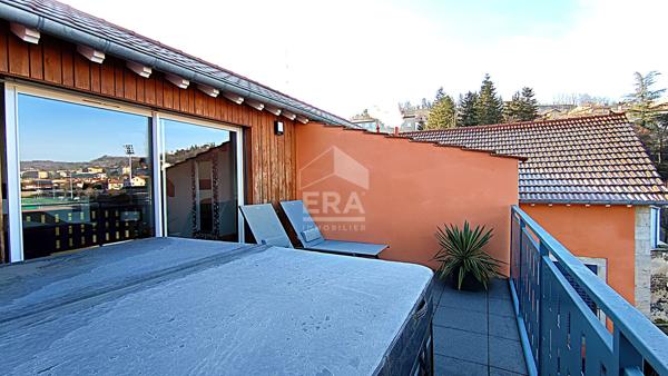 Appartement Le Puy en Velay 191.64 m2  5 chambres + terrasses et garage