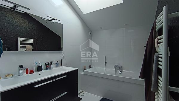 Appartement Le Puy en Velay 191.64 m2  5 chambres + terrasses et garage