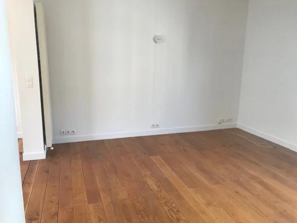 Appartement à louer à Paris (75015)
