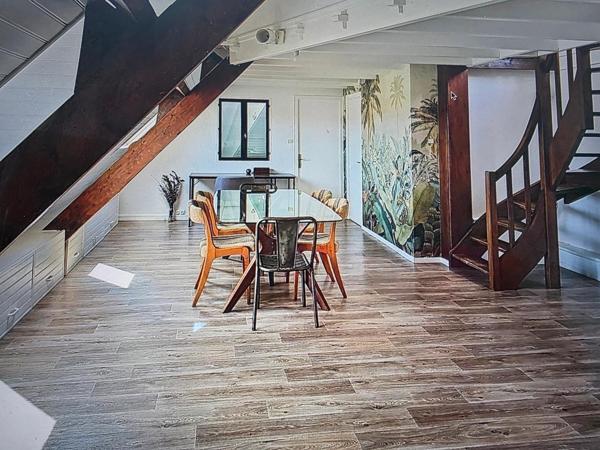 Duplex en hypercentre de Pornic avec vue sur le port vendu meublé