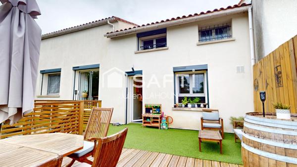 Maison rénovée 4 chambres, 2 salle d'eau et garage