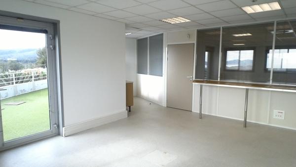 Bureaux avec terrasse vue mer à louer - Athélia II - La Ciotat