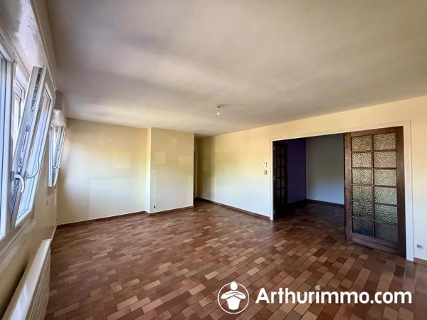 Location                                                      Appartement
                        
                     3 pièces                      73 m2                     à Bart
