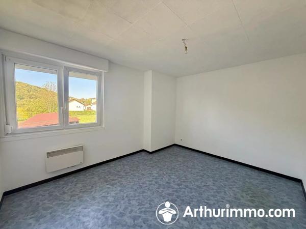 Location                                                      Appartement
                        
                     3 pièces                      73 m2                     à Bart