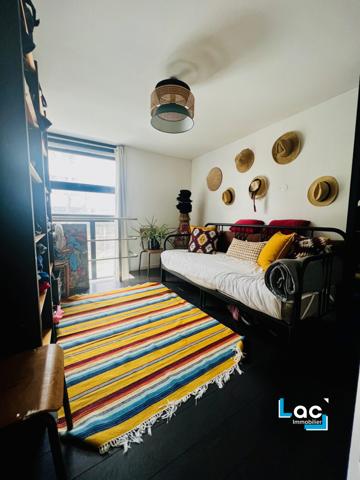 CROIX CENTRE - LOFT 136m² 3 CH - Terrasse / Jardin - Parking