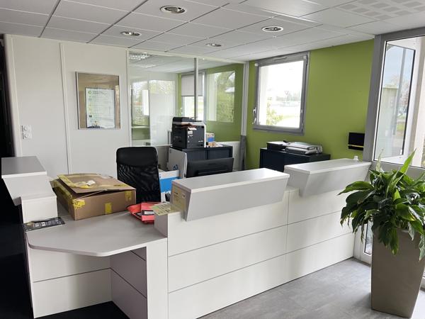 BUREAUX A LOUER LA CHAPELLE SUR ERDRE PROCHE TRANSPORTS