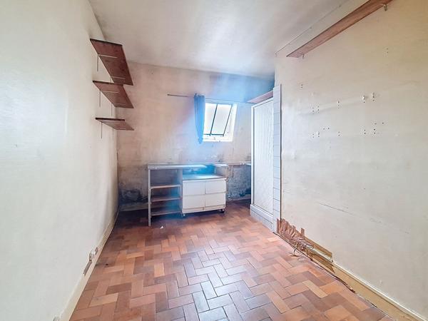 À vendre : Appartement 1 pièce à Paris - Dernier étage