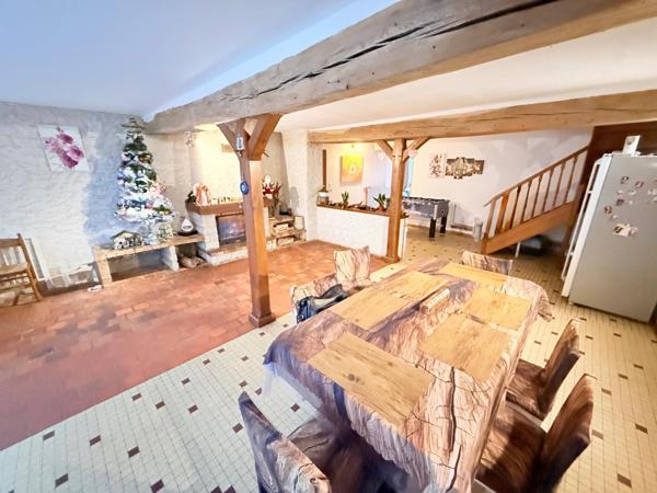 Propriété 7 pièces sur 3470m2 de terrain