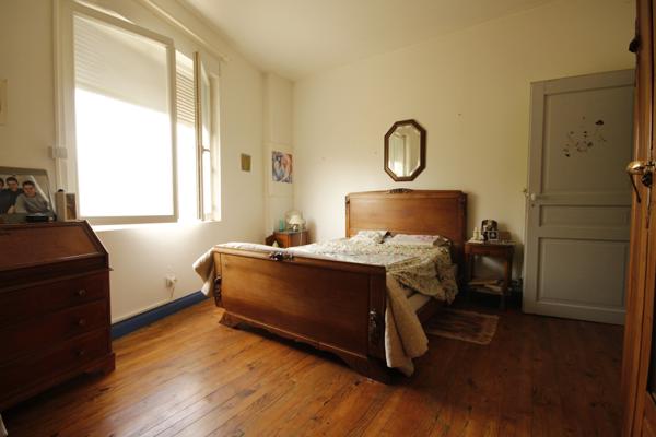 Sainte-Gemme (81190) Maison 6 pièces 230 m², avec local professionnel aux normes PMR