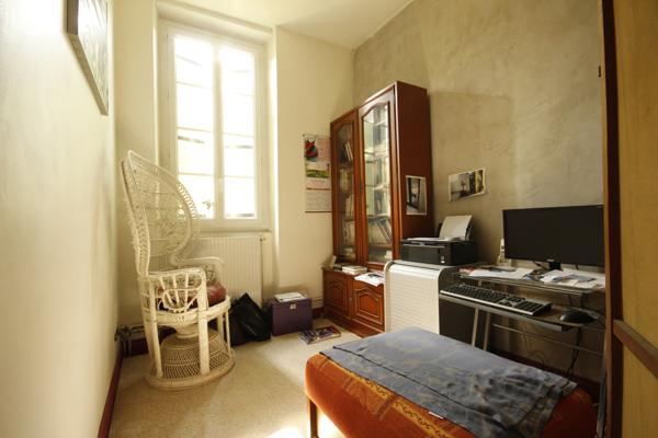 Sainte-Gemme (81190) Maison 6 pièces 230 m², avec local professionnel aux normes PMR