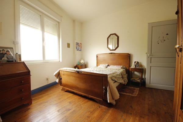 Sainte-Gemme (81190) Maison 6 pièces 230 m², avec local professionnel aux normes PMR