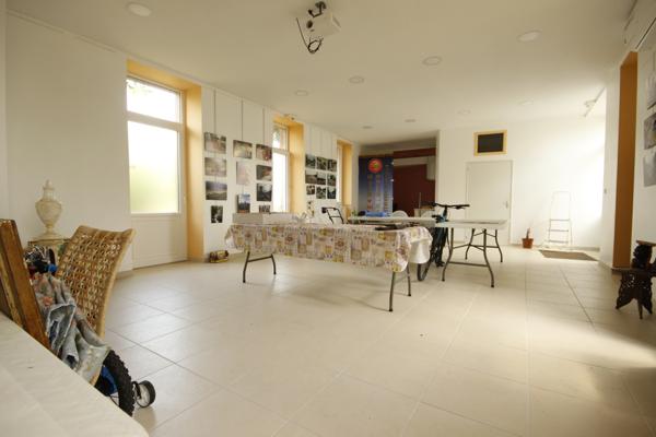 Sainte-Gemme (81190) Maison 6 pièces 230 m², avec local professionnel aux normes PMR