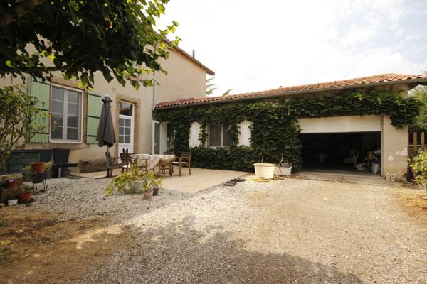 Sainte-Gemme (81190) Maison 6 pièces 230 m², avec local professionnel aux normes PMR