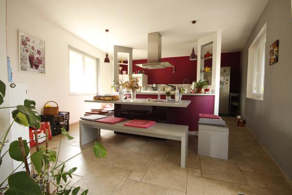 Sainte-Gemme (81190) Maison 6 pièces 230 m², avec local professionnel aux normes PMR