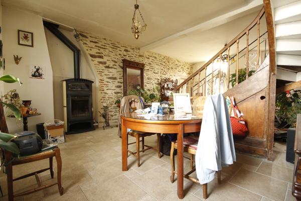 Sainte-Gemme (81190) Maison 6 pièces 230 m², avec local professionnel aux normes PMR