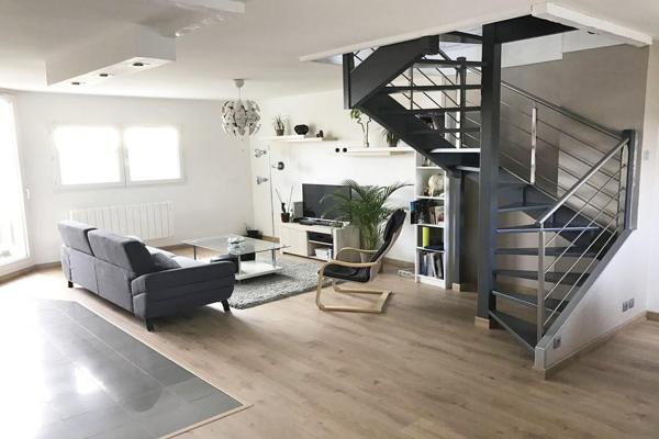 à louer appartement T3 duplex avec terrasses et parking sur Kerfeunteun.