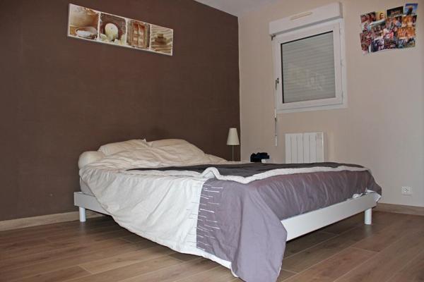 à louer appartement T3 duplex avec terrasses et parking sur Kerfeunteun.