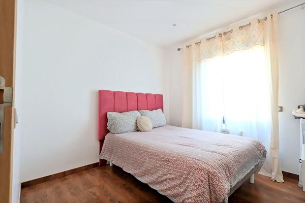 Maison 5 pièces 105m² sur un terrain de 1114m² à MIHLAUD