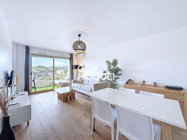 Beau 2 pièces lumineux avec terrasse et garage - Le Cannet Moulières