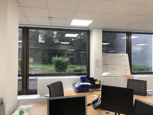 Bureaux à louer au pied du Pont de Saint-Cloud, à 5 minutes de Boulogne