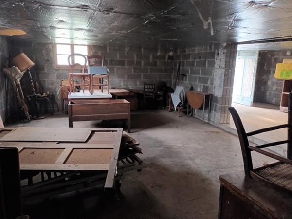 Aiguillon Maison sur sous-sol à rénover