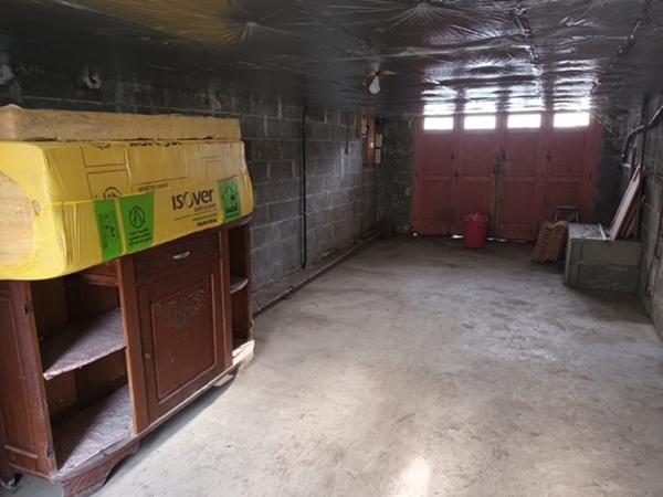 Aiguillon Maison sur sous-sol à rénover