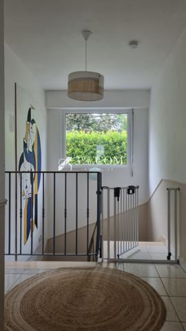 Maison 5 pièce(s) 3 chambre(s) 113 m²