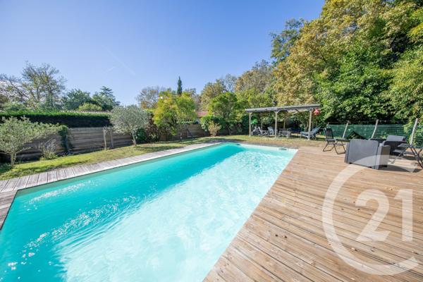 Maison à vendre  7 pièces - 152,19 m2 ST AUBIN DE MEDOC - 33