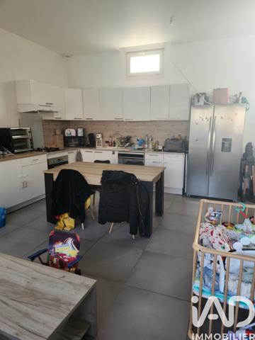 Appartement à vendre 4 pièces 69 m² Précy-sur-Oise