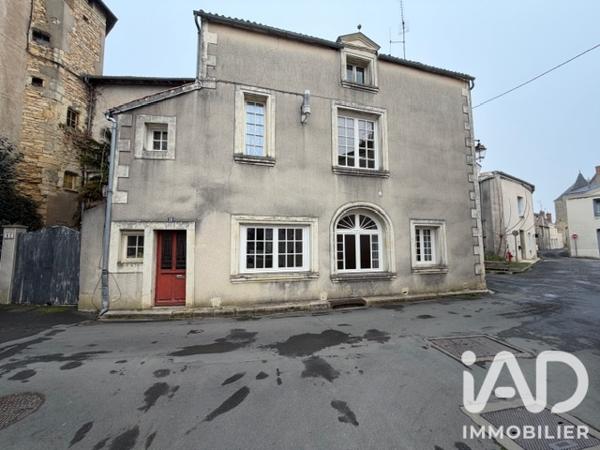 Immeuble à vendre 182 m² Thouars