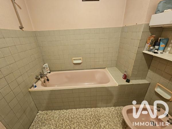 Maison à vendre 6 pièces 160 m² Gond-Pontouvre