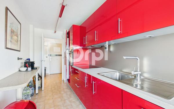 Appartement à vendre    3 pièces • 64 m2 Mandelieu-la-Napoule
