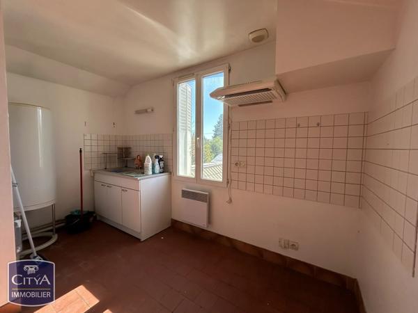 Immeuble à vendre 288m² Les Bordes (45460)
